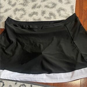 ⭐️Elegant Black Women's Bathing Suit Skirt Size XXL